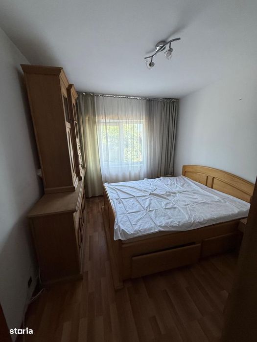Apartament cu 4 camere decomandate, Obcini