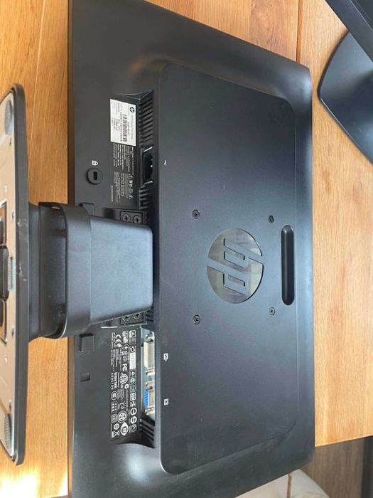 Monitor HP ProDisplay P221