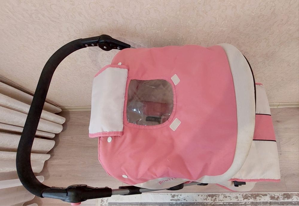 Коляска в отличном состояние