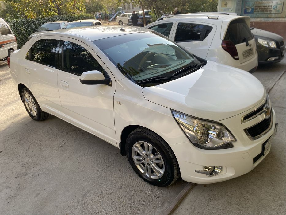 Белый Cobalt автомат 2024 пробег 9 тыс