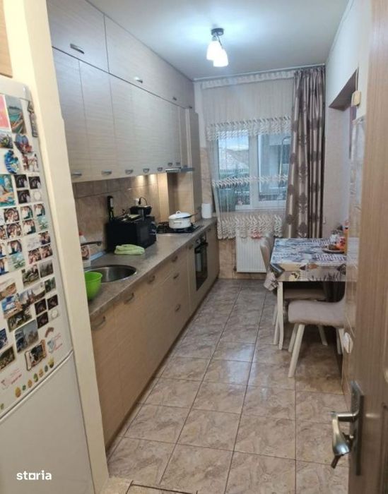 Apartament decomandat cu 2 camere, balcon si parcare – Floresti