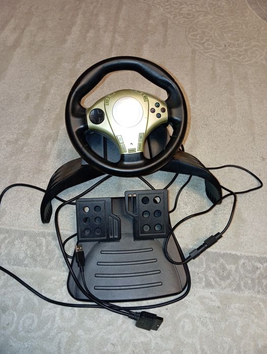 Продам игровой руль для ПК и PS