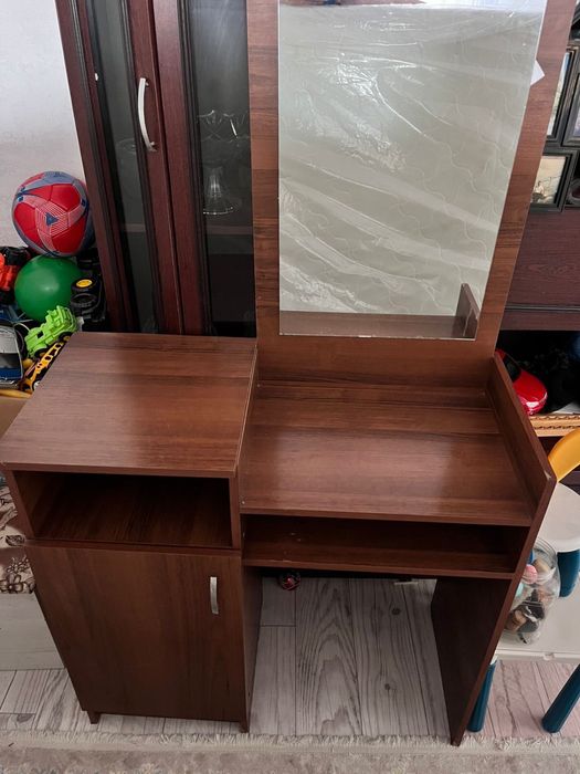 Бұрынғы спальная сатылады матрасы мен бірге