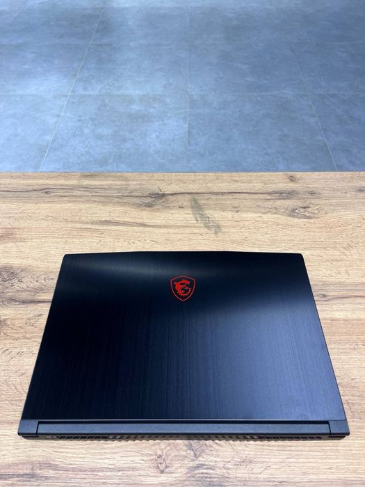 Игровой Ноутбук MSI 16W1