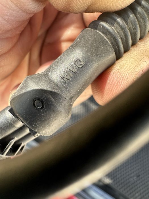 Датчик коленвала Siemens на  BMW Е38 Е39