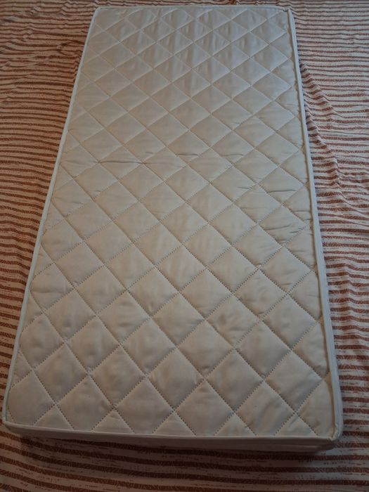 Saltea cu husa detasabila