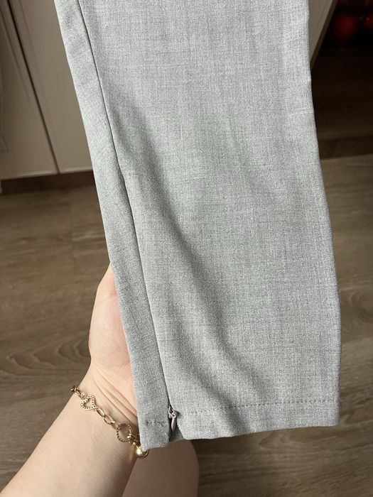 Pantaloni casual