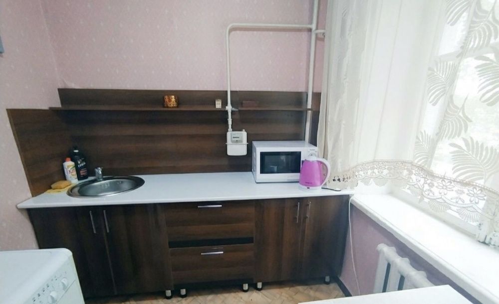 Центр ,рн Абзал квартира посуточно на ночь