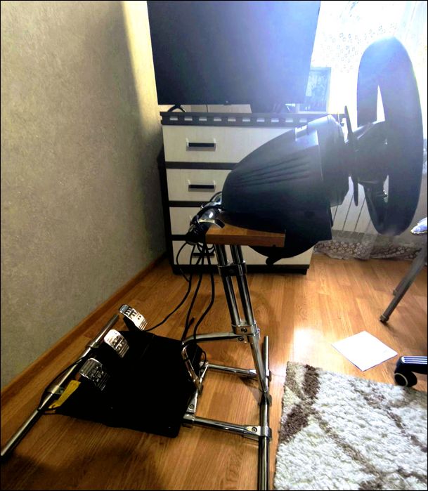 Игровой руль Thrustnaster T 150