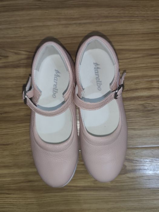Lot pantofi piele fete m. 35