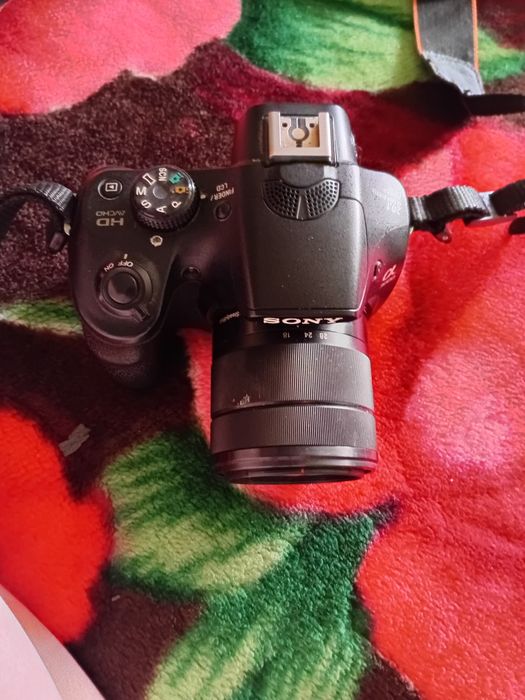 Sony fotoaparat sotiladi