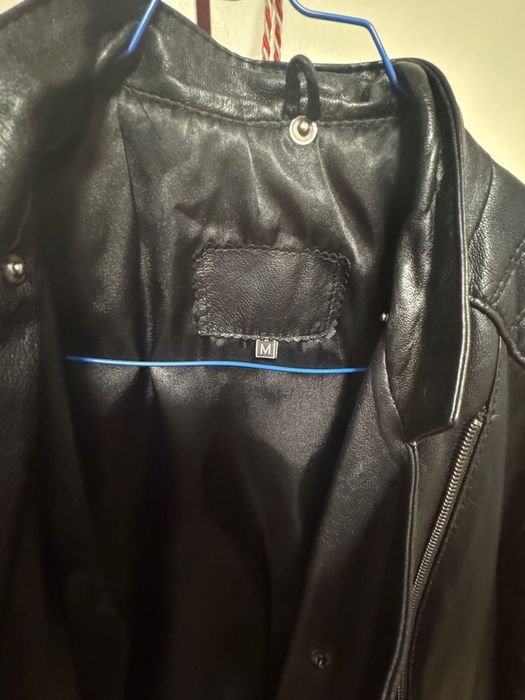 Geaca piele  cu guler de blana