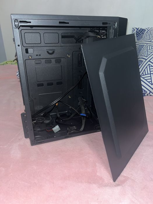 Продам корпус компьютера в идиальном состоянии