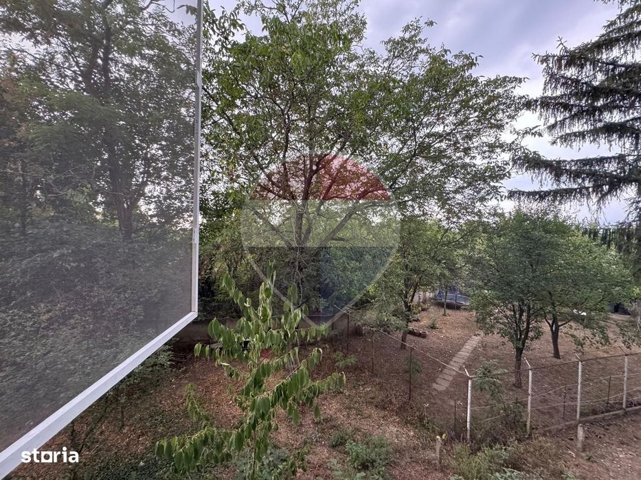 Apartament cu 2 camere, et,1, centrala proprie si boxa-Str.Stupilor