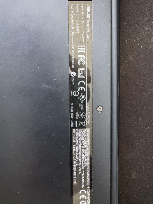 Laptop Asus x205T