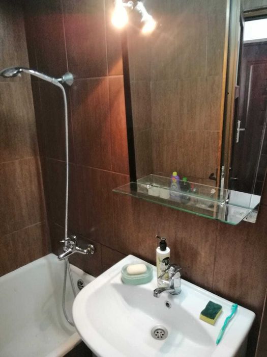 ÎNCHIRIERE GARSONIERĂ