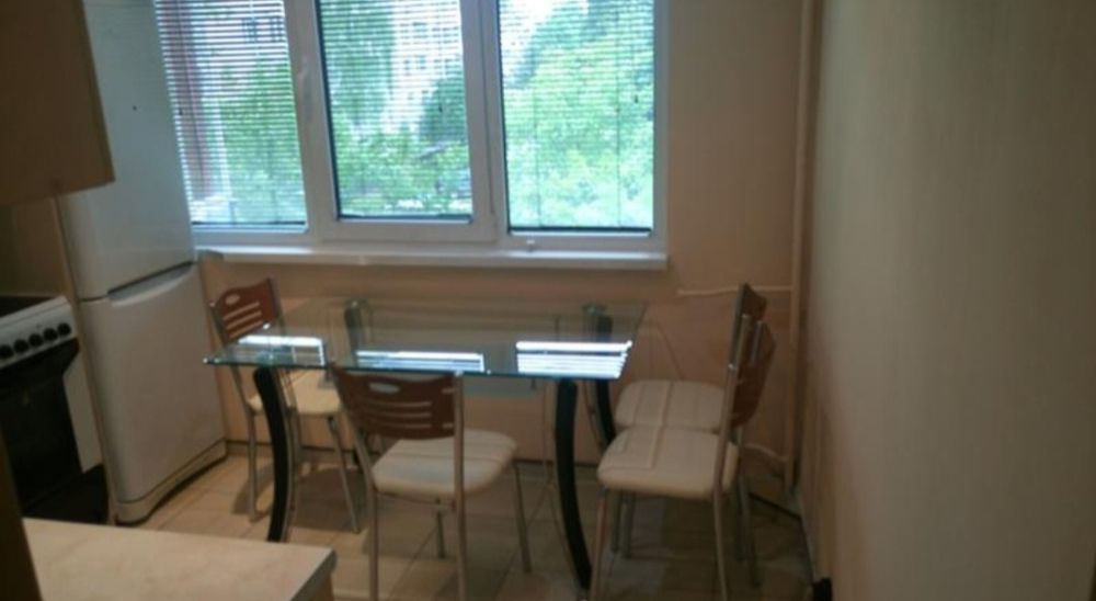 Дава се под наем Двустаен апартамент в София, Дървеница - 50 кв.м за 510 € - Снимка #1