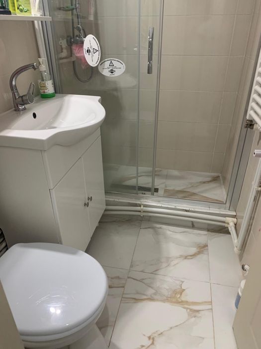 Vand apartament 2 camere