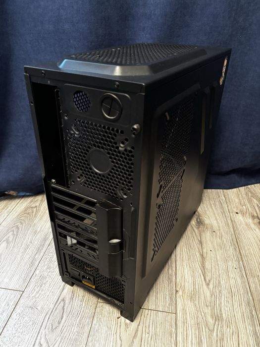 Продам корпус пк