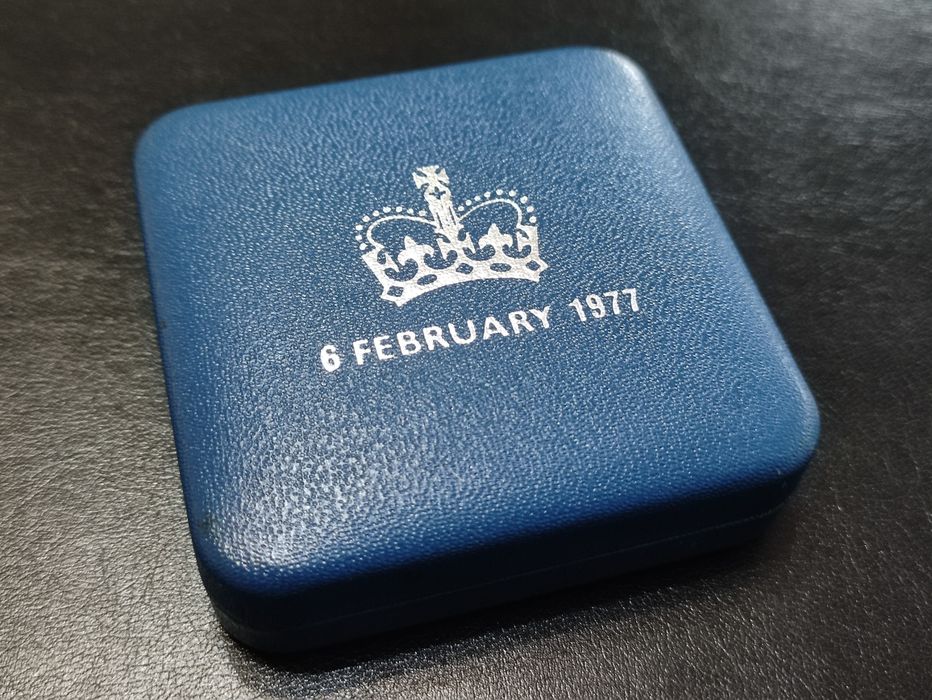 Английска Сребърна Монета / Queen Elizabeth  1977