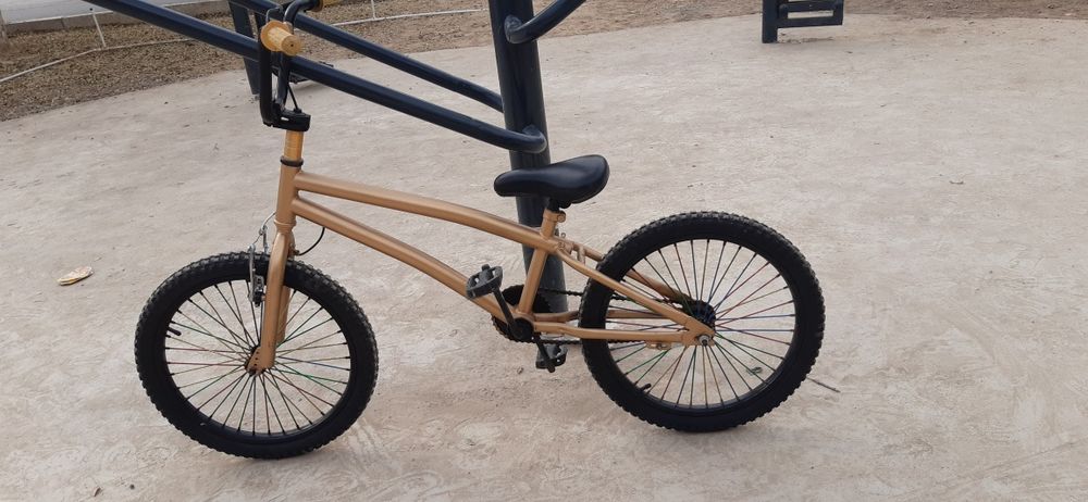 Bmx  velosiped sotiladi