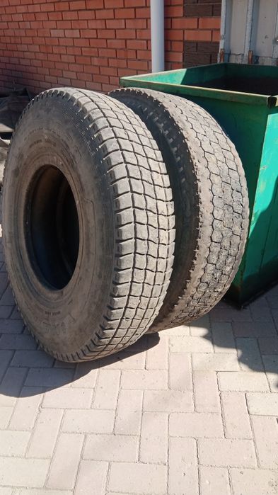 Продам шины 1200 R20-1 с диском /3 с диском .