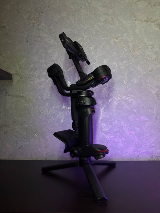 Стабилизатор Zhiyun 3 combo