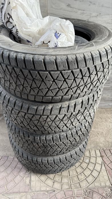 265/60/18 Bridgestone