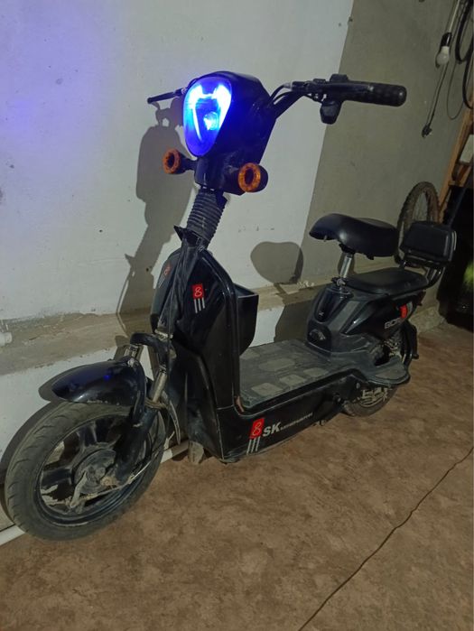 Мопед скутер сатылады