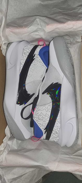 Nike Team Hustle D 10 SE x Space Jam