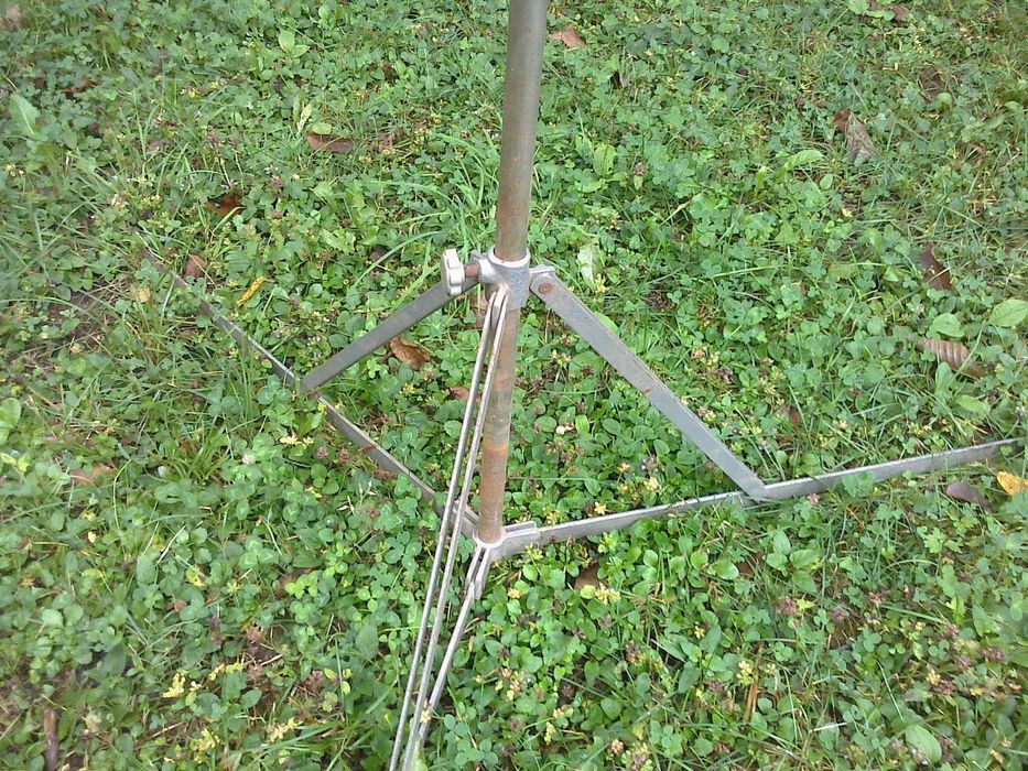 Стойка, триножник