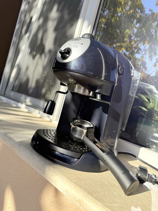 Кафемашина DēLonghi