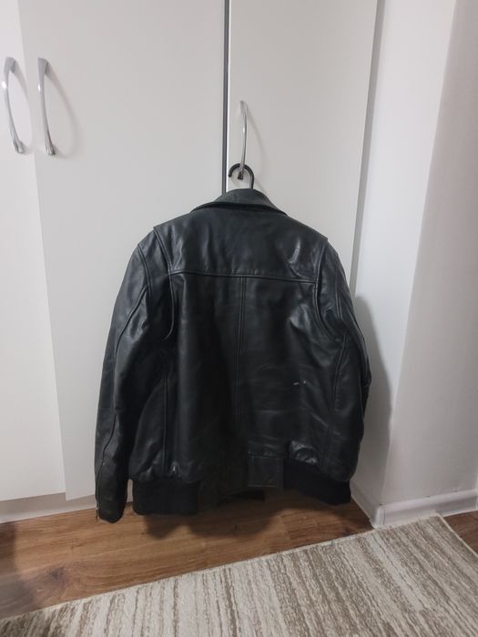 Мужская кожаная куртка