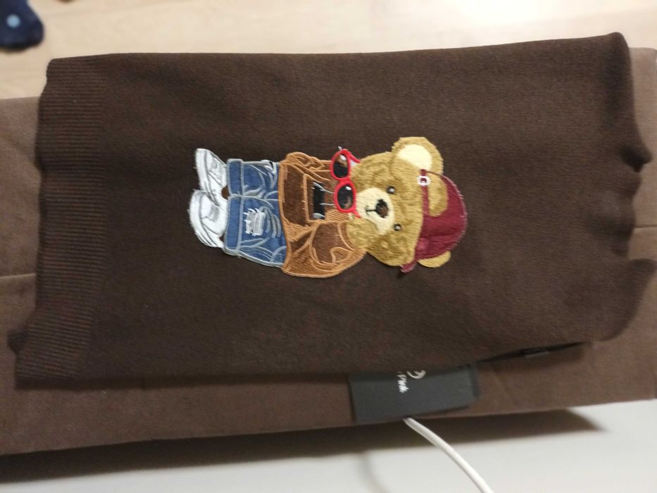 Нов дамски пуловер мече