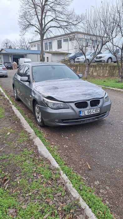 Vand BMW 520D lci avariat