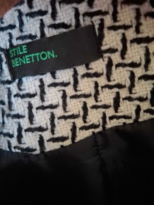 Pardesiu lana United Colors of Benetton, 42S-M (UK10), ca nou + cadou