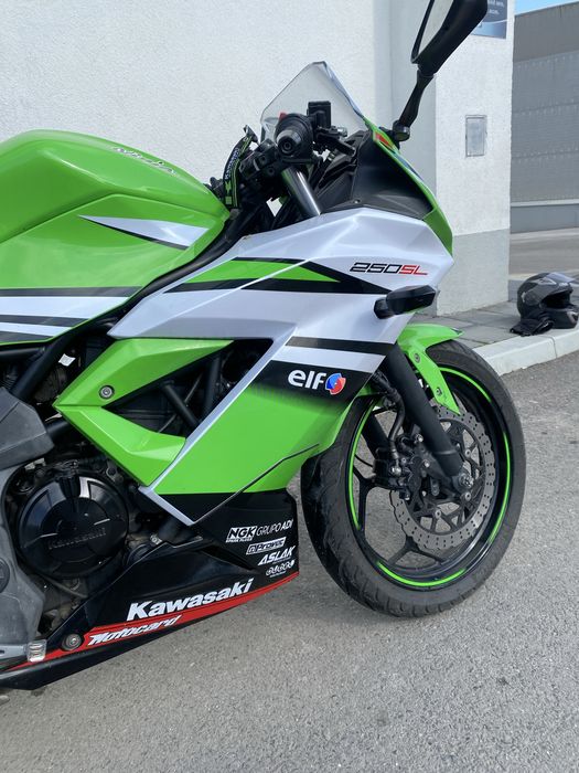 Kawasaki Ninja 250 SL, 2016
