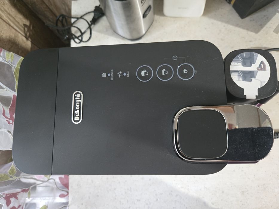 Aparat de cafea Nespresso