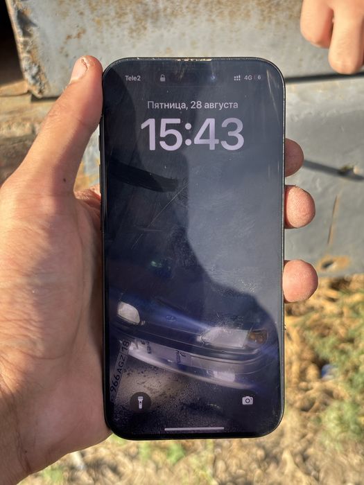 Iphone 15 pro акб 83% 256гб