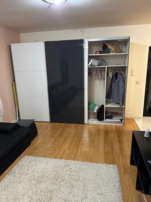 Dulap dressing cu 3 usi glisante cu față de sticlă (304x225x65)