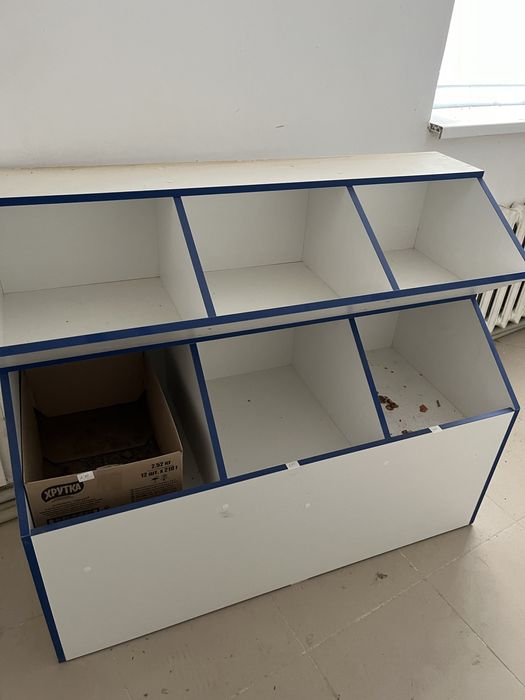 Полки для магазина