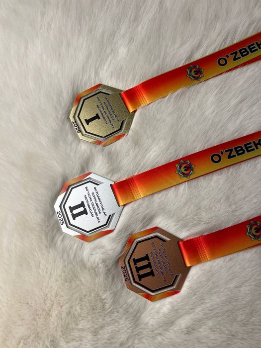 Медали, Кубки, статуэтки, медальницы, все для ваших чемпионов