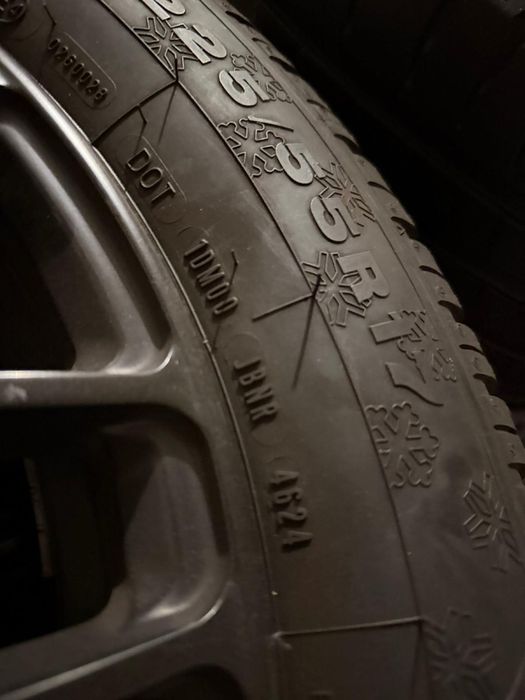 Jante Bmw x1 +225.55.17 iarna Dunlop ca NOI