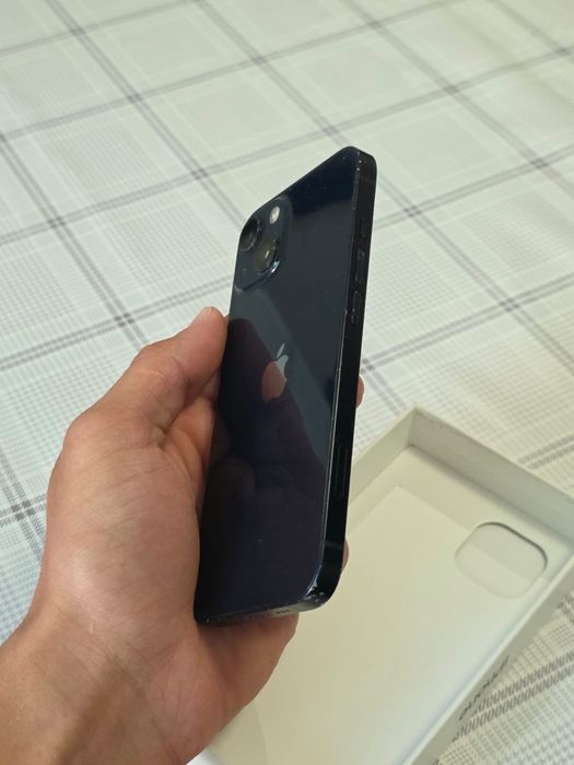 iPhone 13   128гб