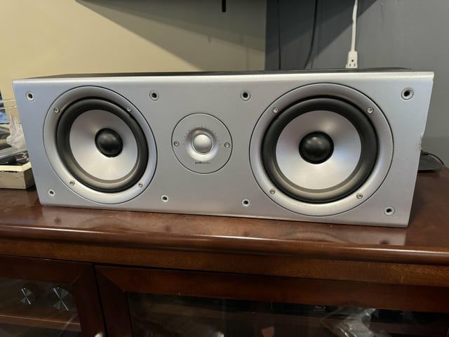 В продаже Мониторы PolkAudio 30