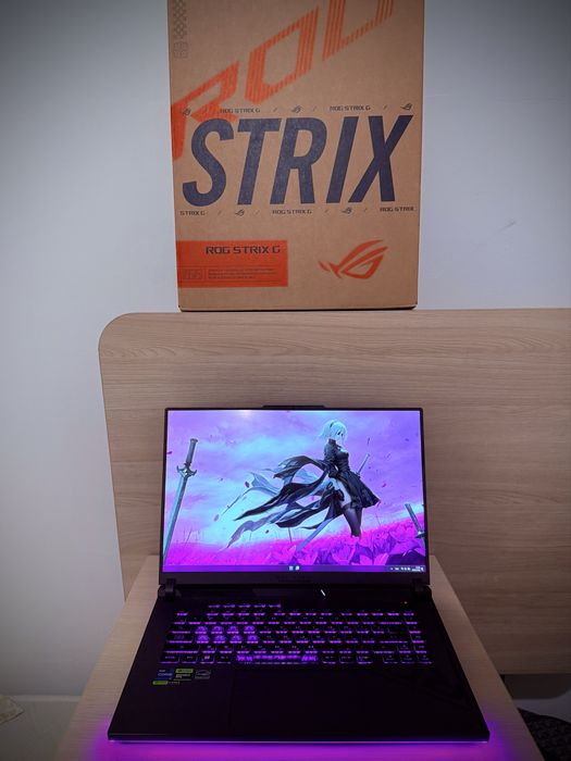Продам Ноутбук Asus Rog strix