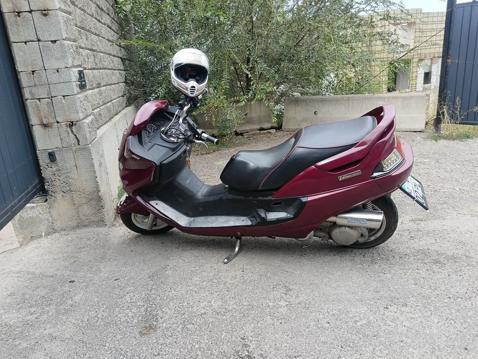 Yamaha Magesty 250