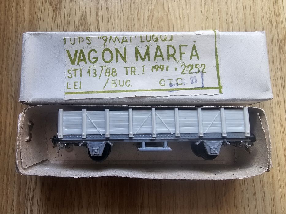 Vagon machetă jucărie gondolă românesc colecție IUPS 9 Mai Lugoj Piko