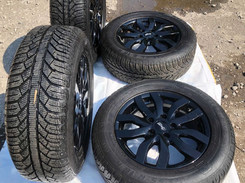 Джанти с гуми CMS C22 R16 5X114.3 Honda Nissan Toyota Mazda
