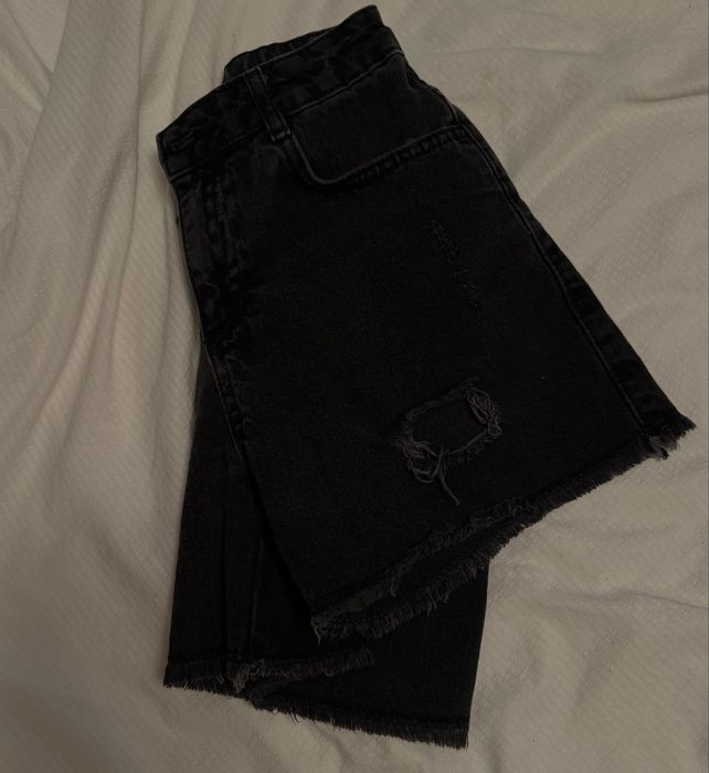 Черные джинсовые шорты для девочки, размер 10–11 лет (140–148 см)